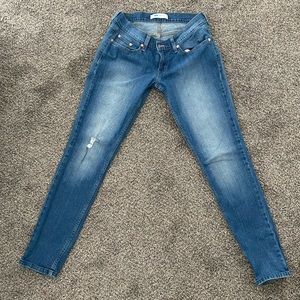 Levi’s skinny jeans